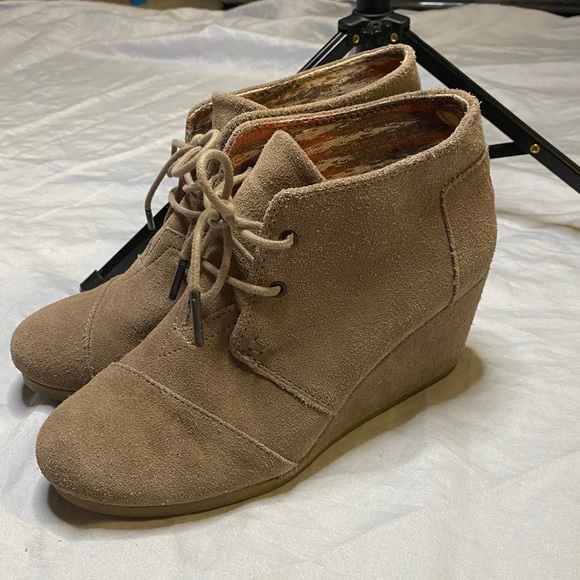 Toms suede wedge heel booties - Picture 9 of 10